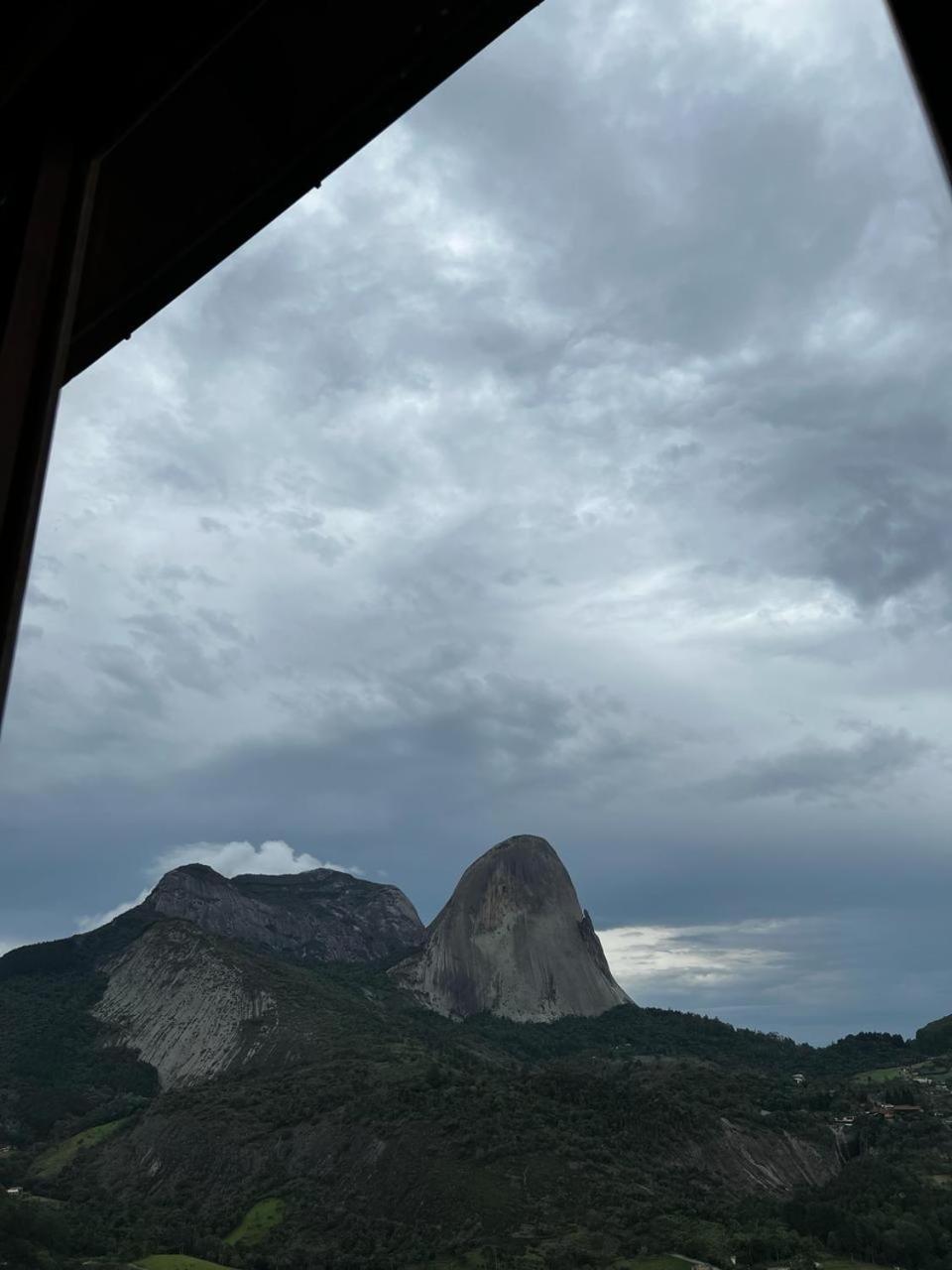 Vista Azul Apart Hotel - Pedra Azul Pinheiros Extérieur photo